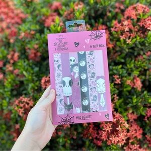 BNIB Mad Beauty Disney Tim Burton’s The Nightmare Before Christmas 6 Nail Files